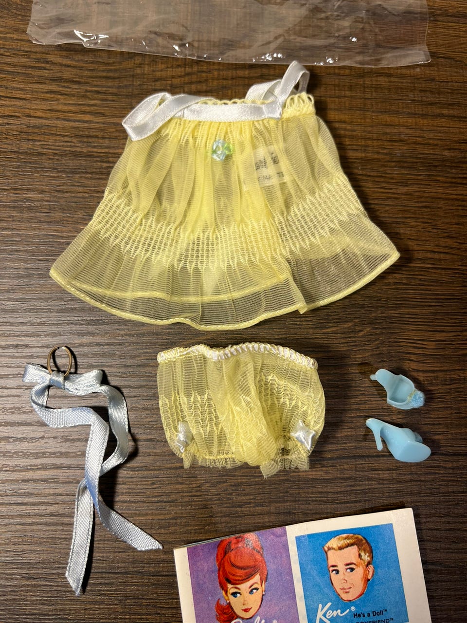 Barbie “Sweet Dreams” Pak (1964–1965) – Original Mattel med