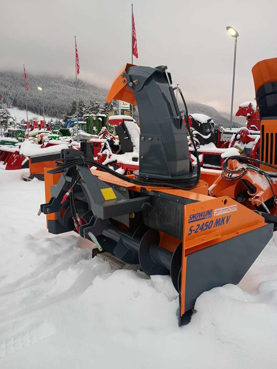 Snowline S-2450 MK V to trinns snøfreser 2022 – bilde 2 av 2