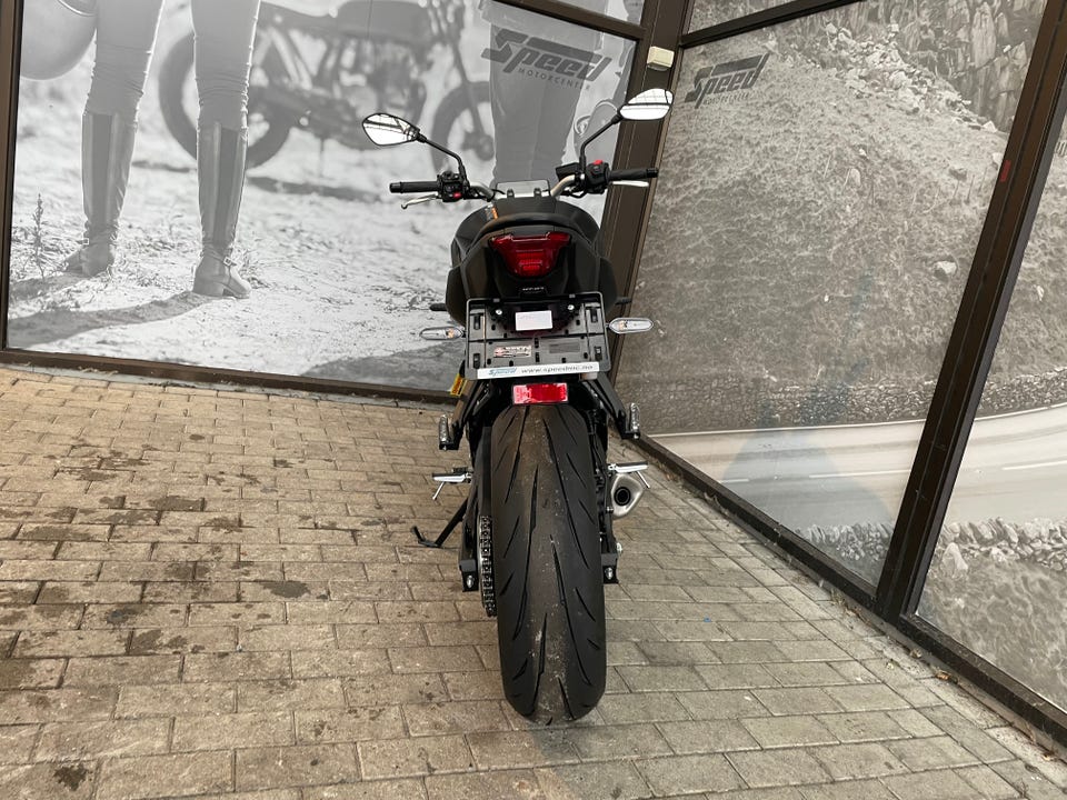 Speedmc brukt motorsykkel bildekarusell nummer 10