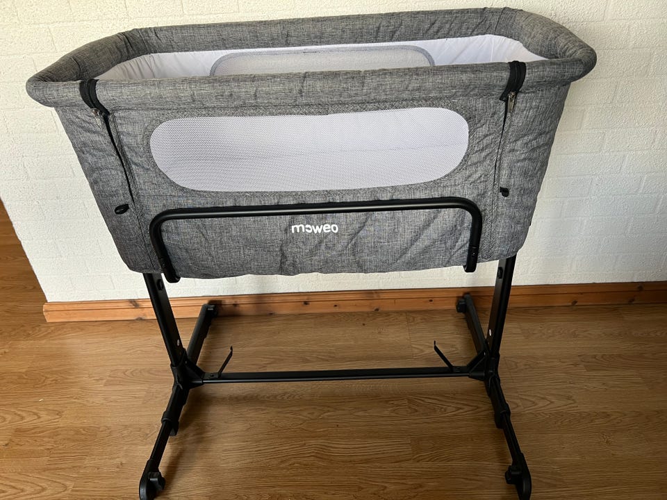 Moweo Bedside Crib Barneseng FINN-torget