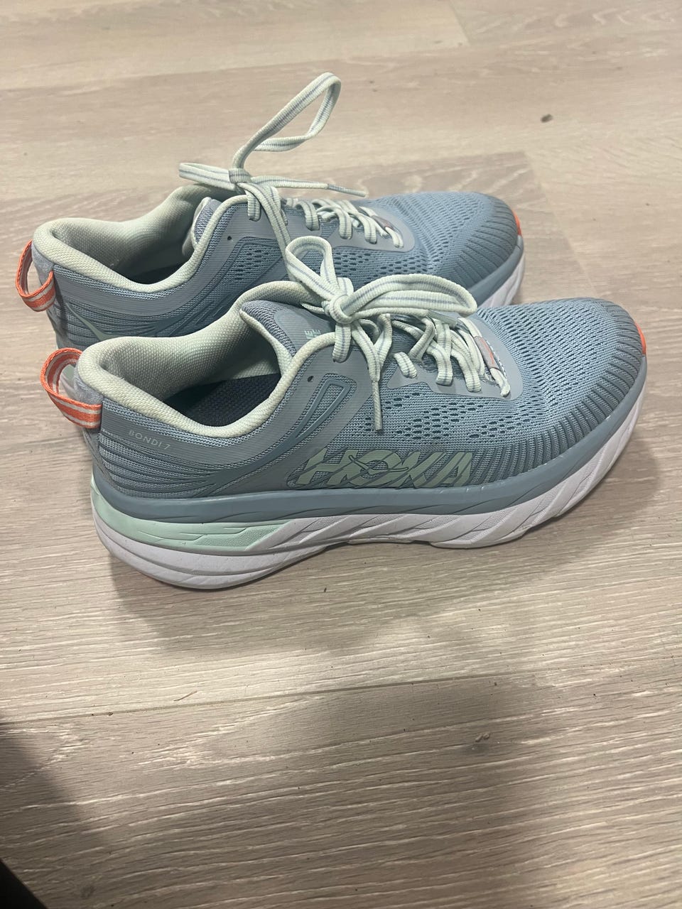 Hoka One One Løpesko størrelse 38 blå og hvit FINN-torget