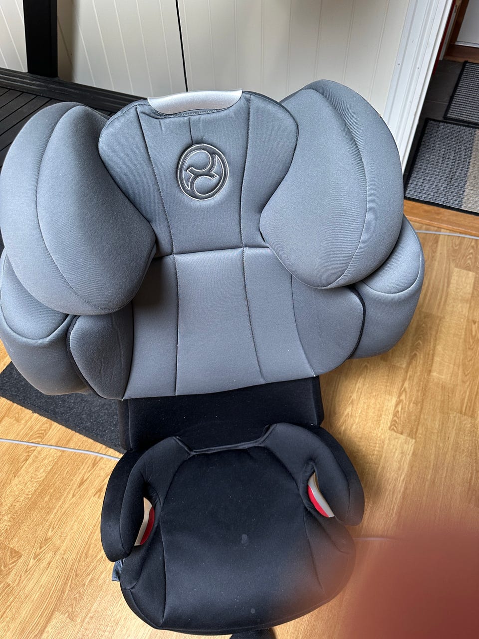 CYBEX Solution Q2 Fix Barnesete 36 cm Grå FINN-torget