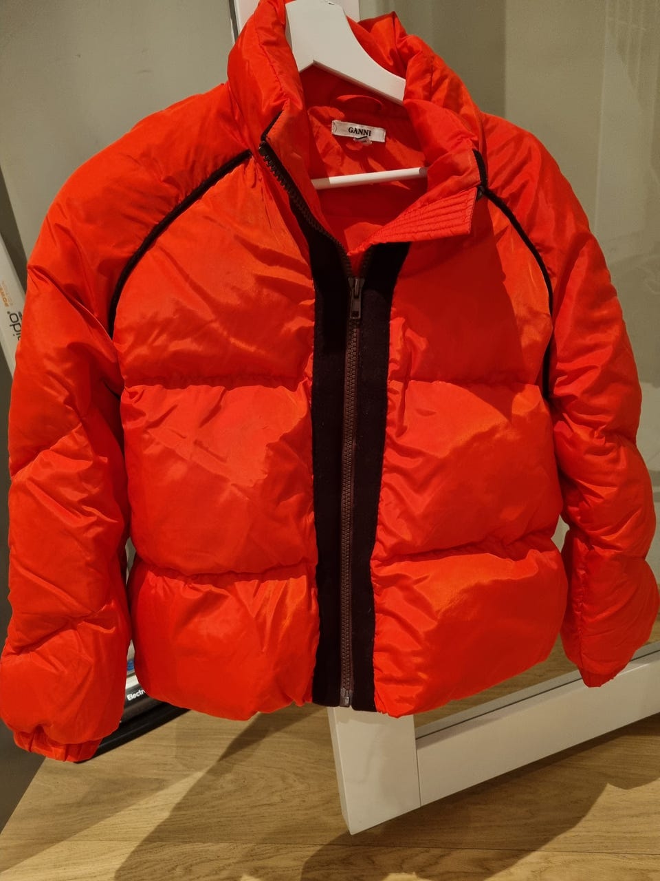 Ganni boblejakke Rød Størrelse 36 FINN-torget