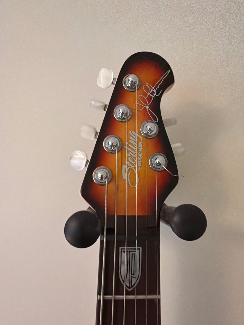 Sterling by Music Man JP100D | FINN-torget