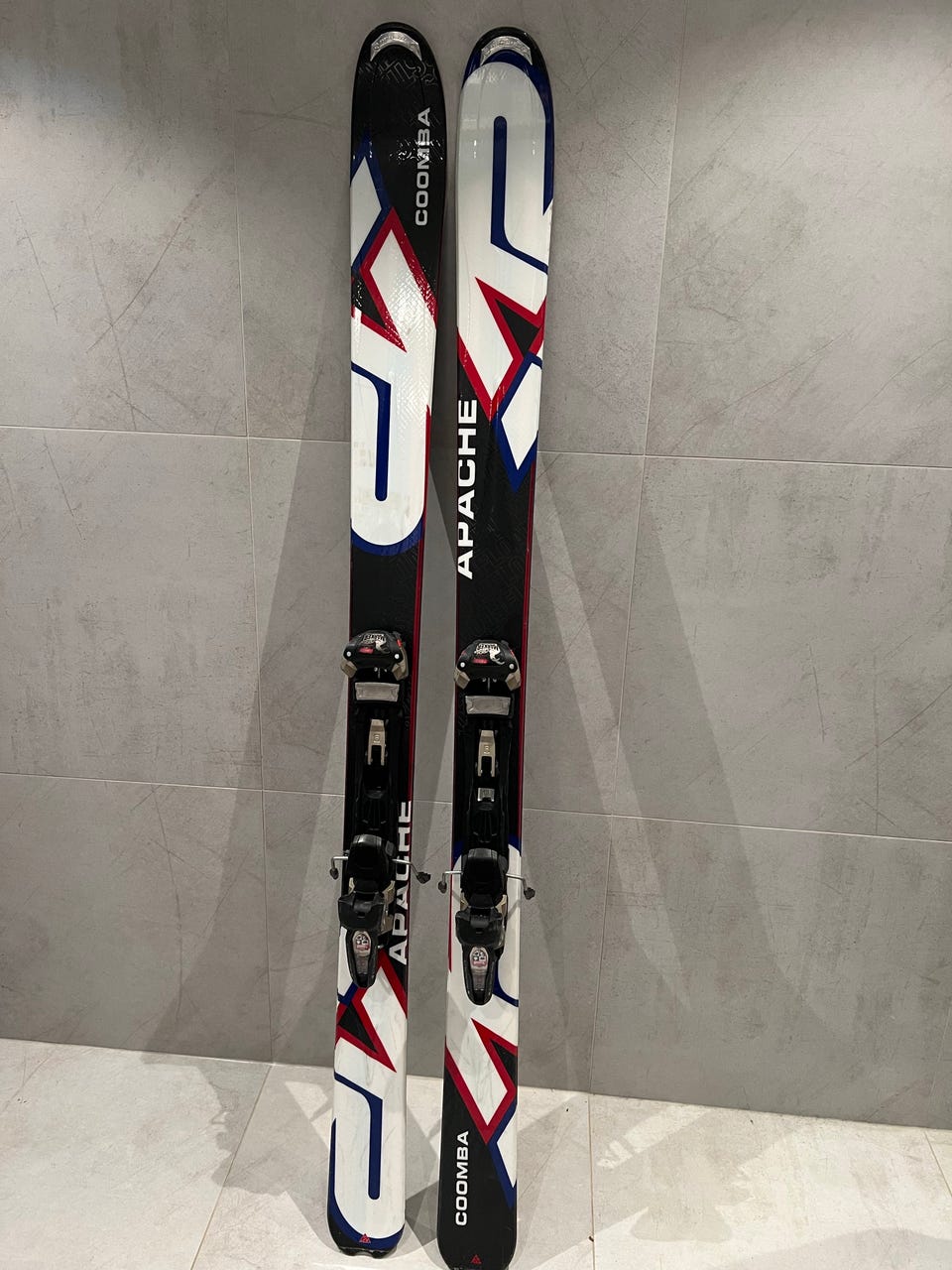K2 Apache Coomba All Mountain ski | FINN-torget