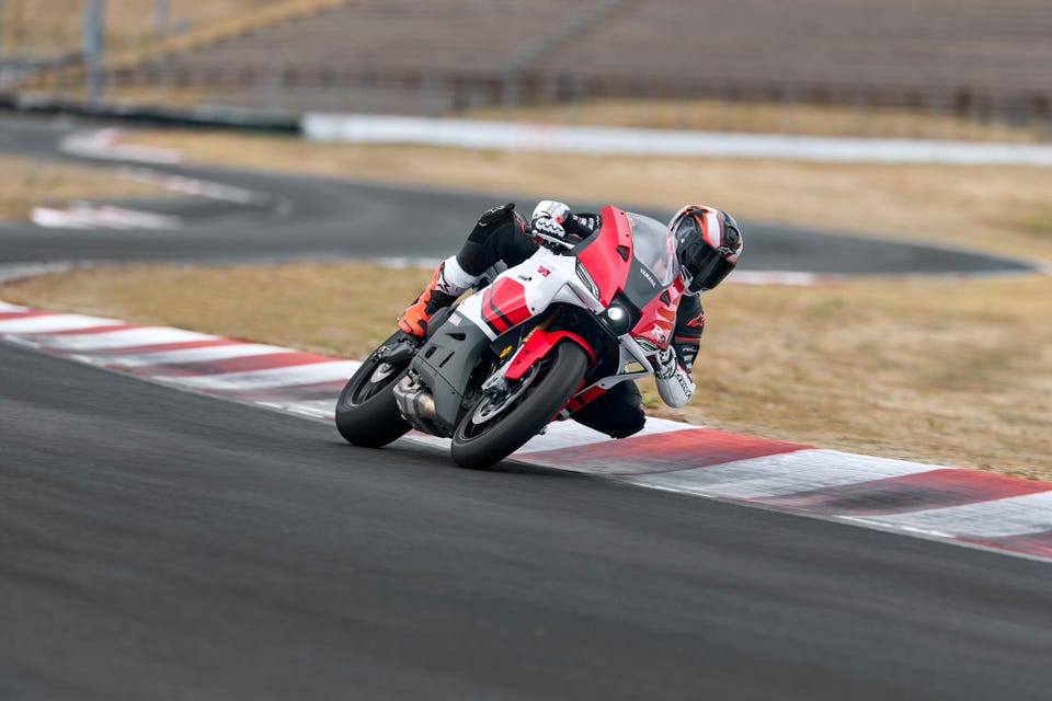 Speedmc brukt motorsykkel bildekarusell nummer 23