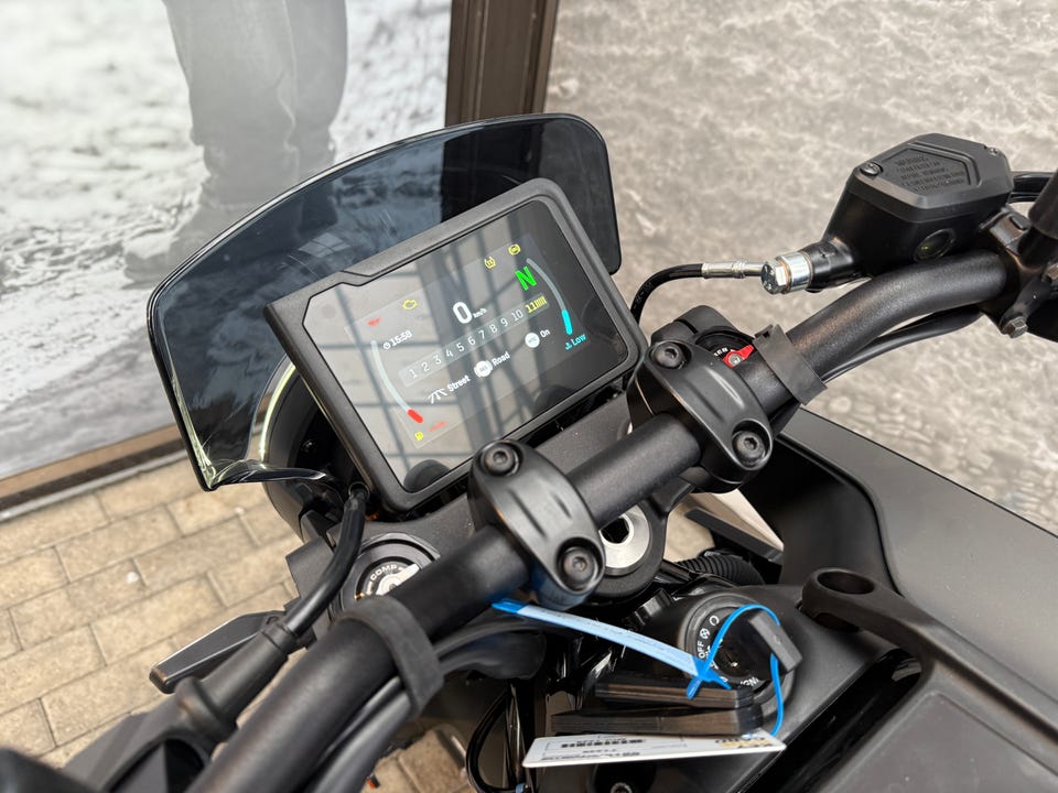 Speedmc brukt motorsykkel bildekarusell nummer 8