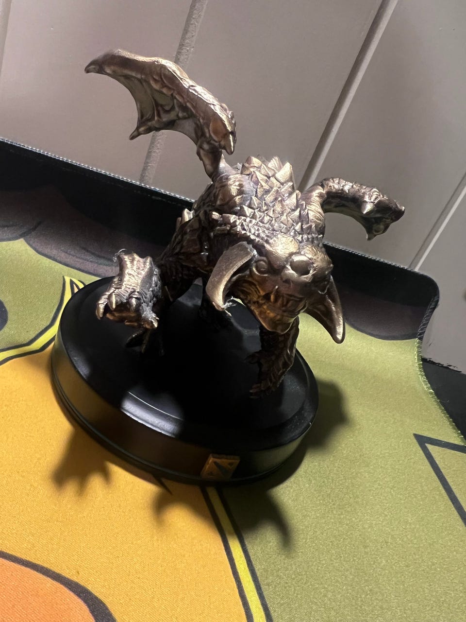 Dota 2 Aegis og Baby Roshan | FINN-torget