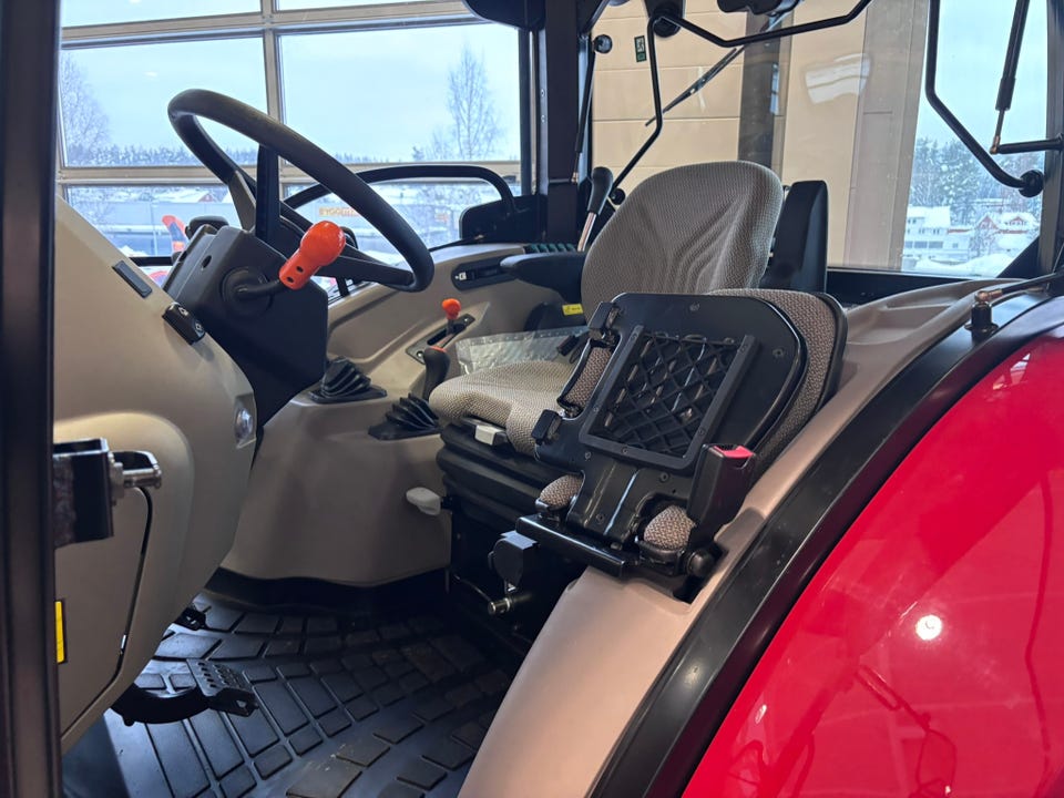 CASE IH Farmall 75A 2026 – bilde 7 av 11