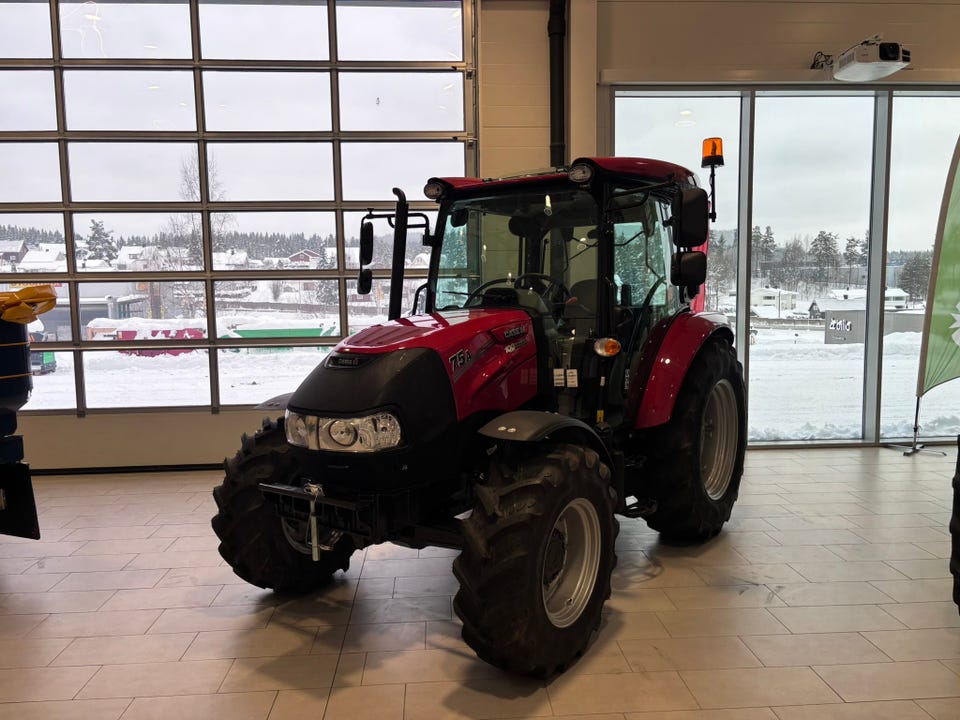 CASE IH Farmall 75A 2026