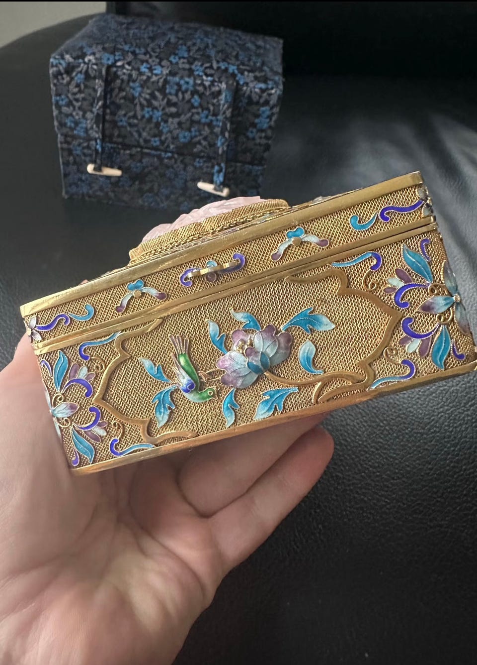 Product image 2 of 18