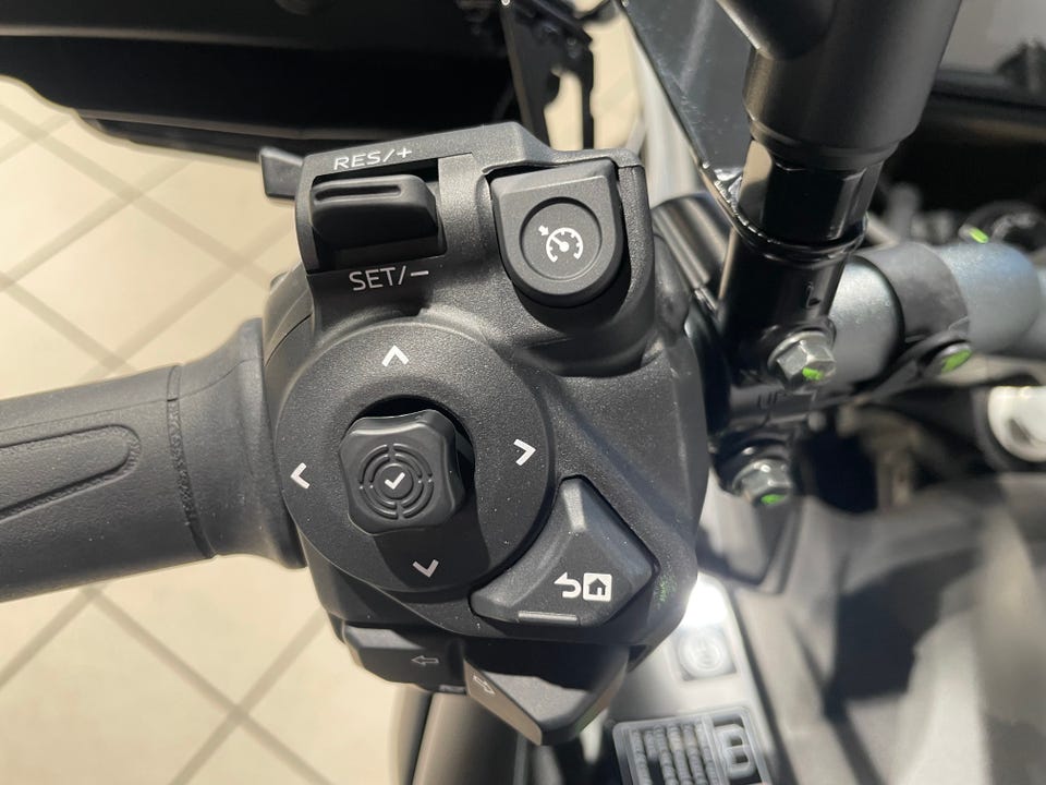 Speedmc brukt motorsykkel bildekarusell nummer 13