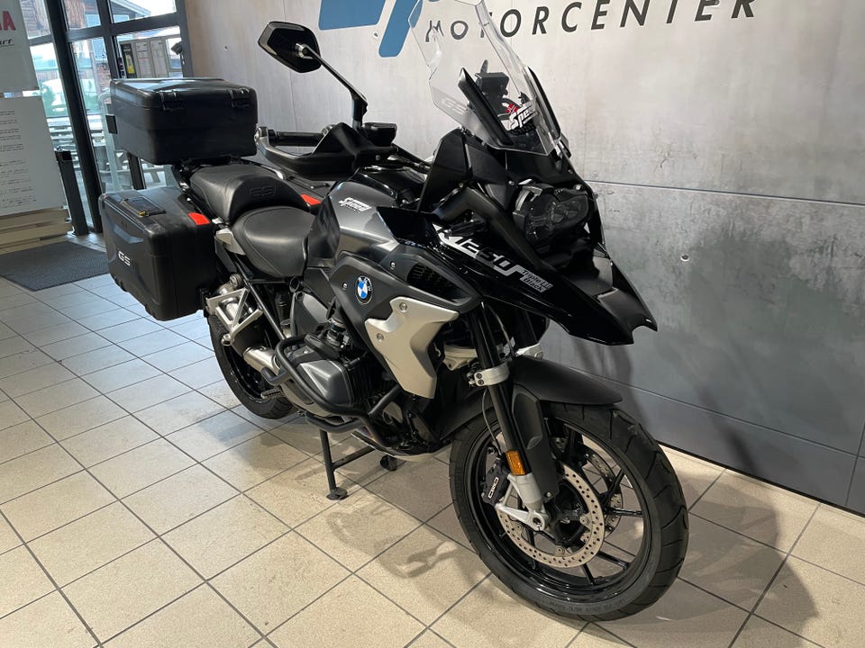 Speedmc brukt motorsykkel bildekarusell nummer 0