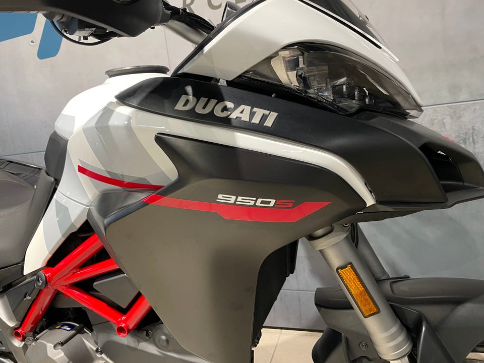 Speedmc brukt motorsykkel bildekarusell nummer 5