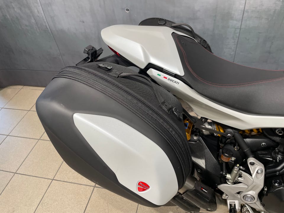 Speedmc brukt motorsykkel bildekarusell nummer 6