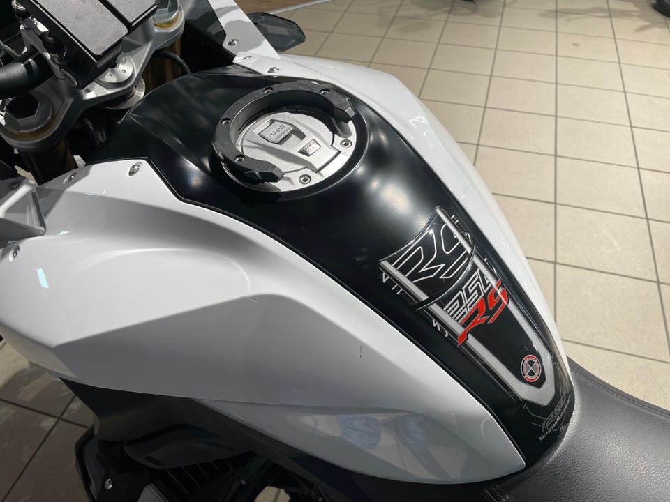 Speedmc brukt motorsykkel bildekarusell nummer 9