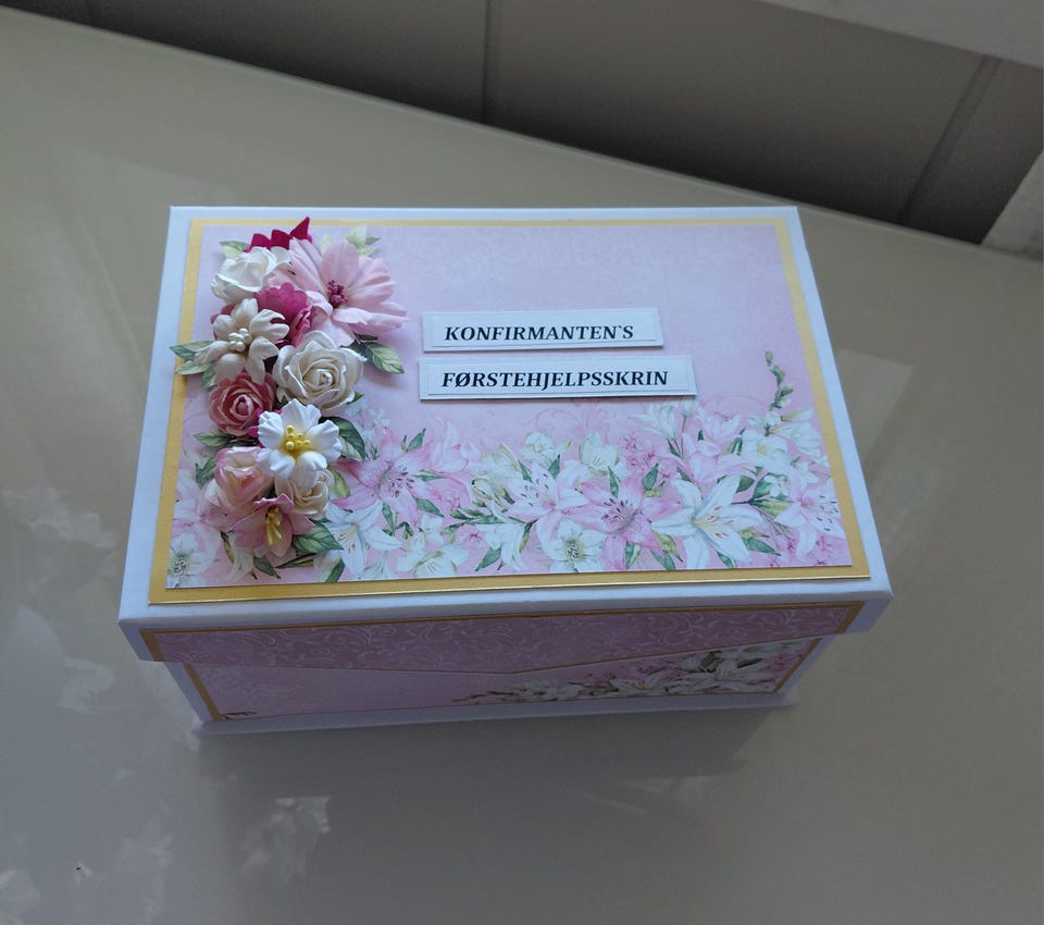 Product image 2 of 18