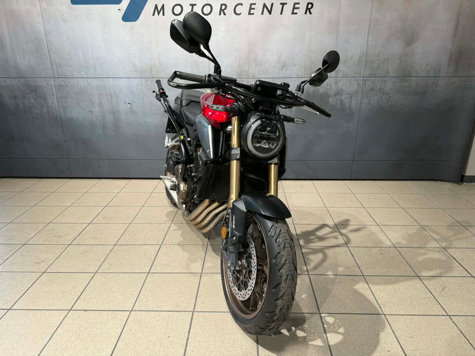 Speedmc brukt motorsykkel bildekarusell nummer 2