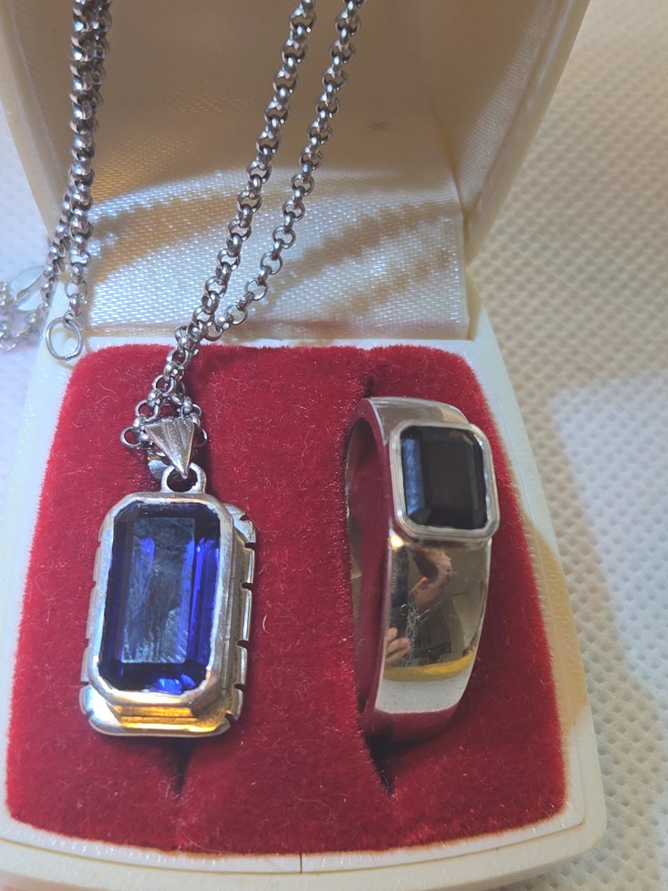 Product image 2 of 13