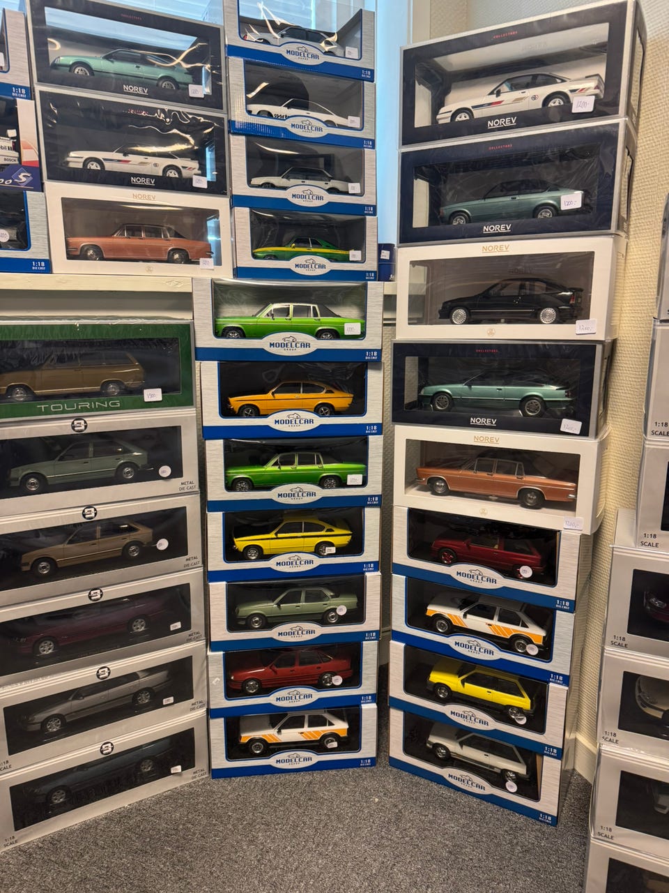 Product image 3 of 19