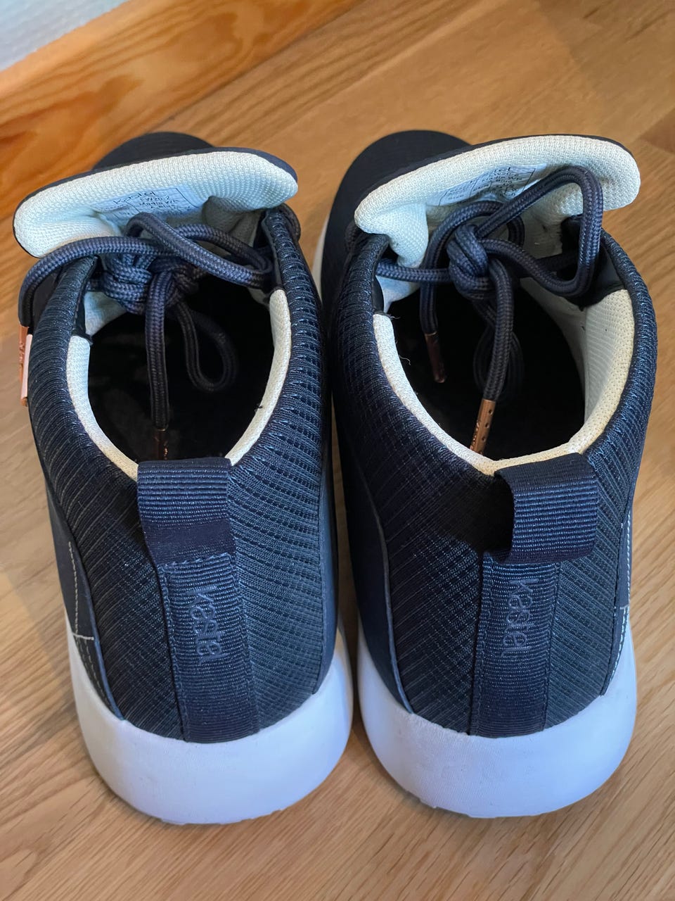 Product image 4 of 12