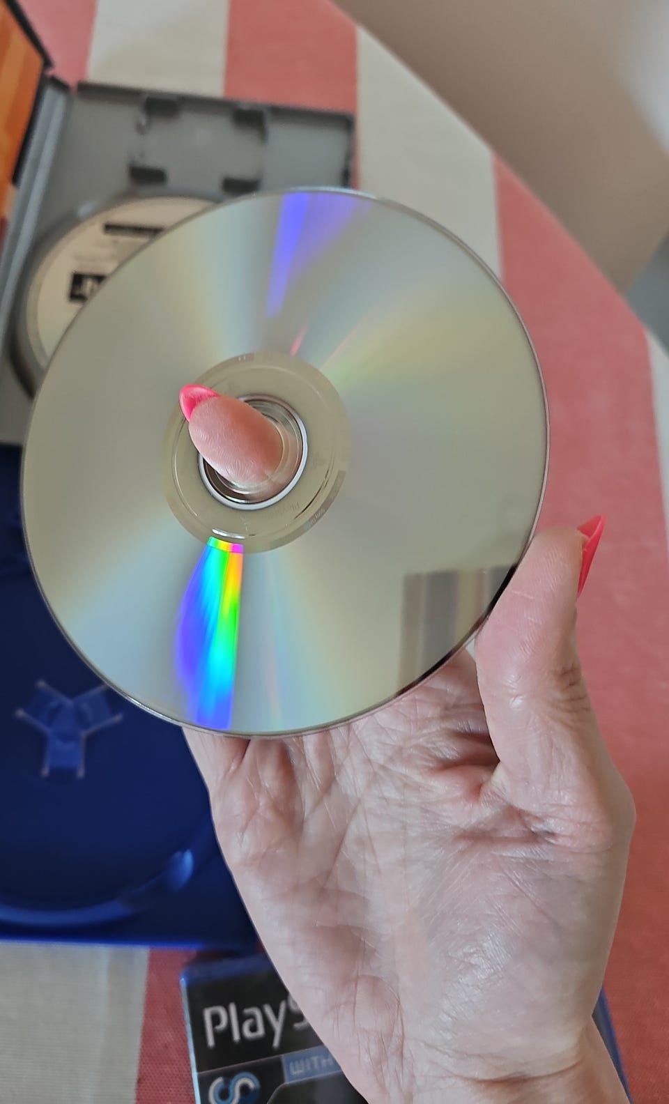 Product image 3 of 3
