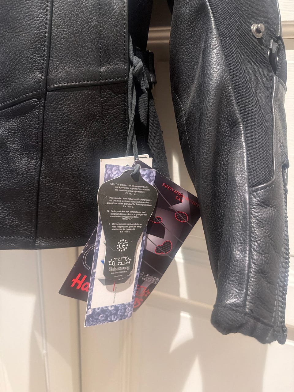 Product image 8 of 18