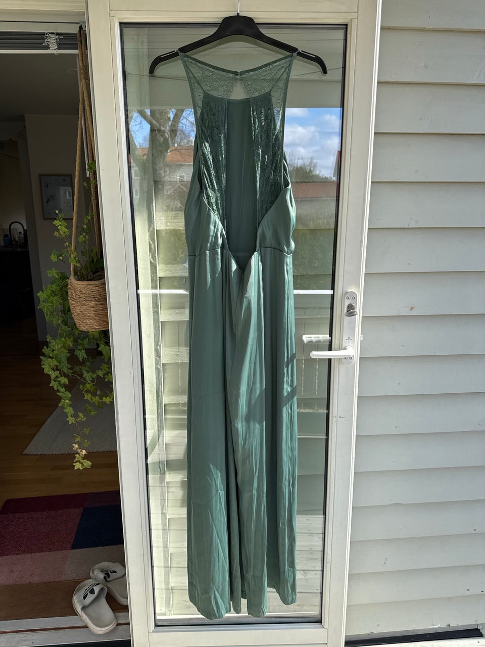 green emerald velvet dress Samuel Gu Yang Green Willow Ruche Midi Dress Green / UK12