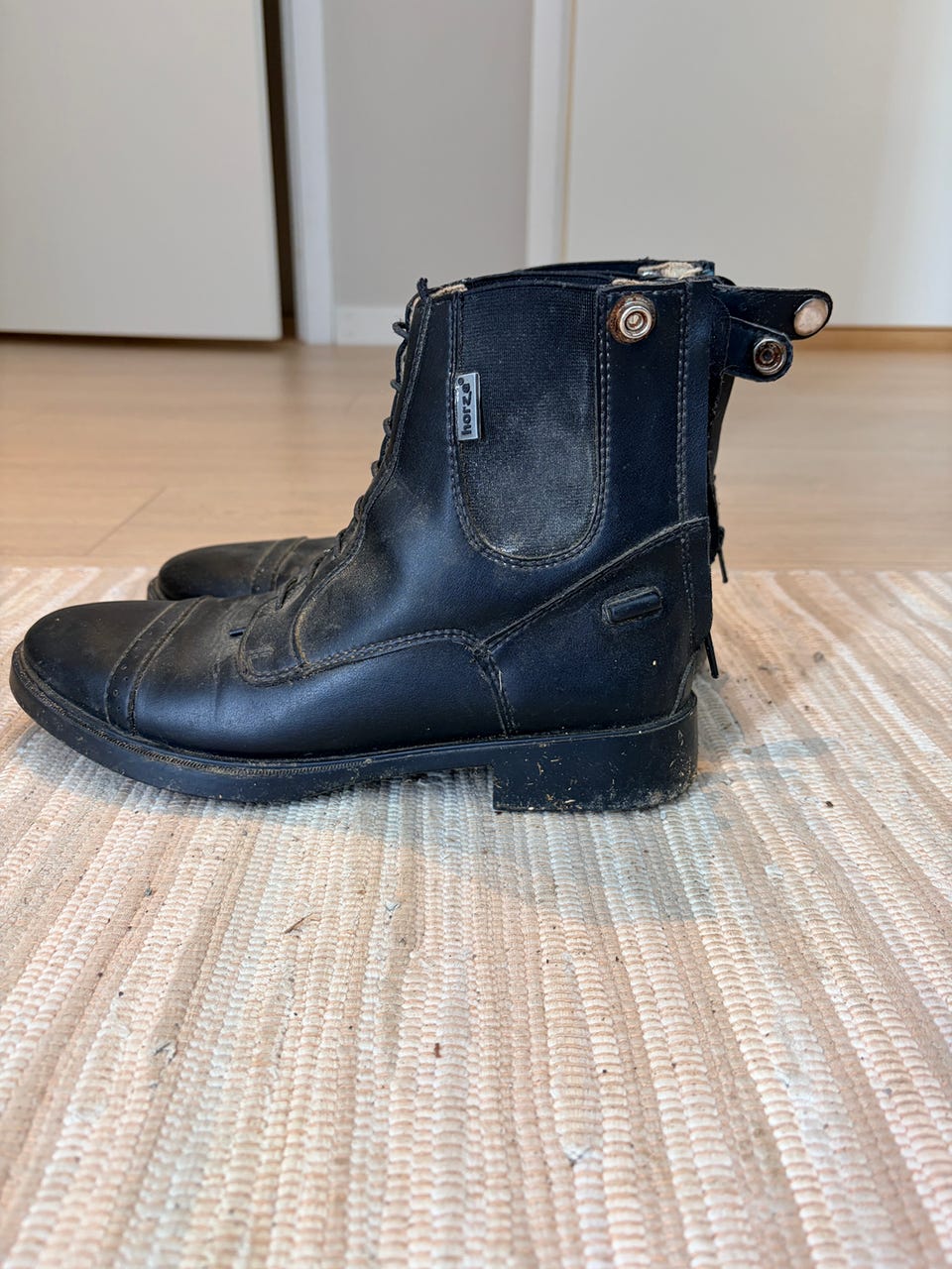 Product image 12 of 13