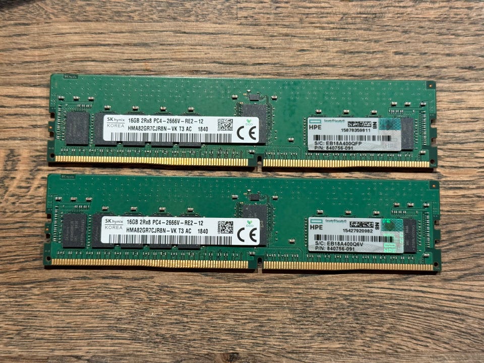 SK hynix DDR4 ECC RDIMM 16GB 4枚セット Amazon | HYNIX 16GB DDR4 2400 ECC REG RDIMM 2Rx8 CL17 PC4-19200