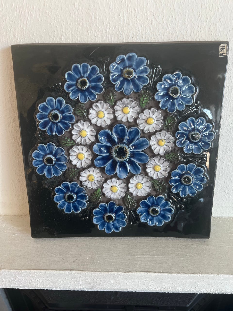 Product image 2 of 12