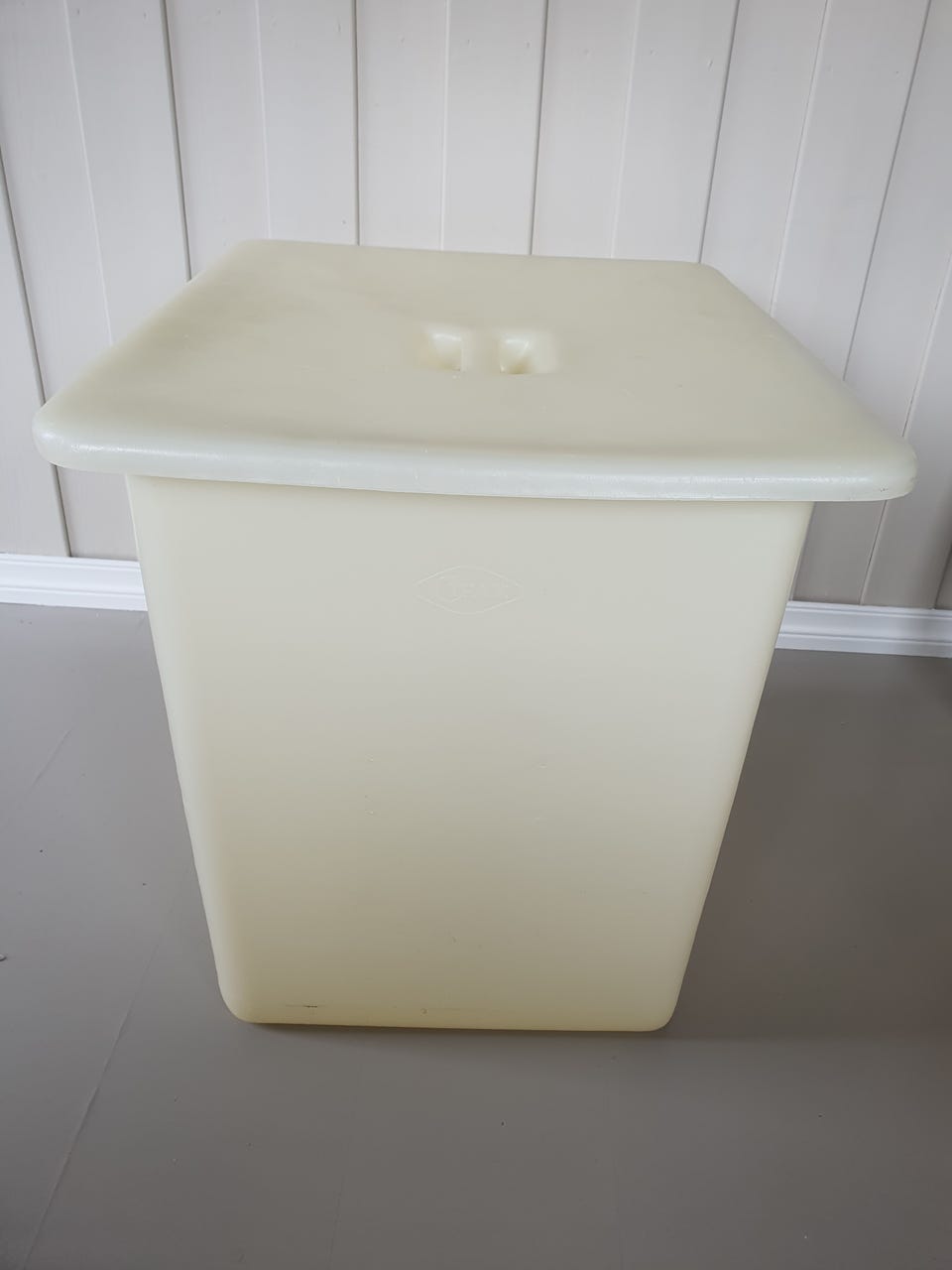 Product image 8 of 16