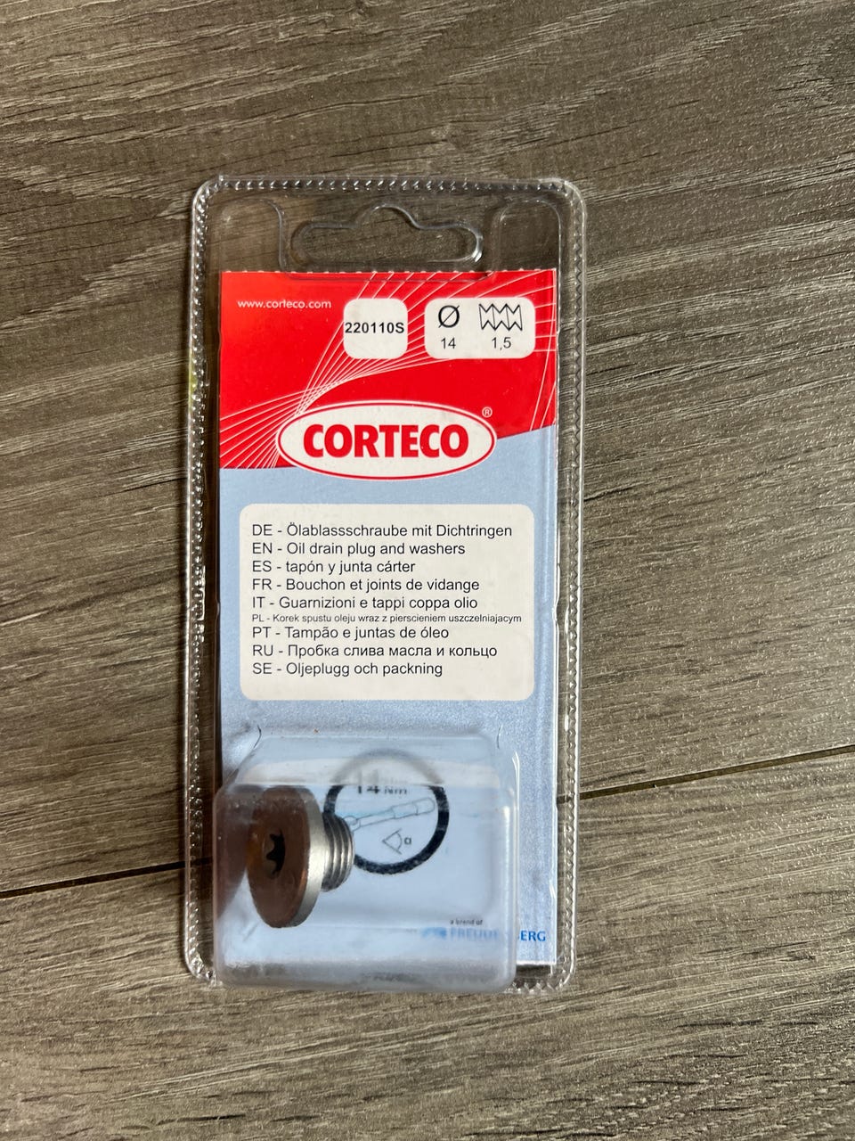 Product image 17 of 33