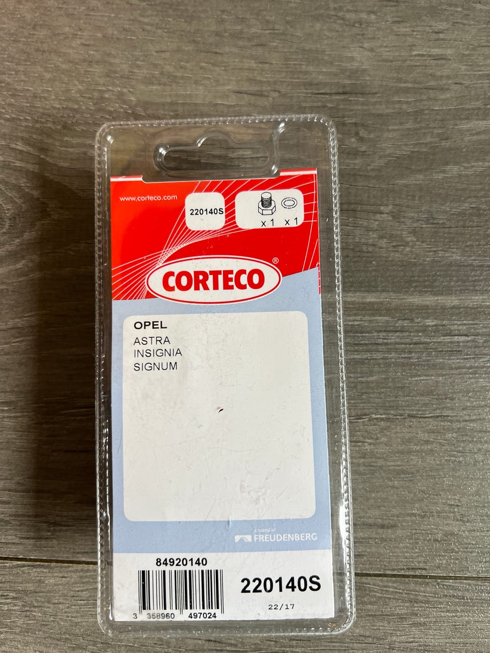 Product image 22 of 33