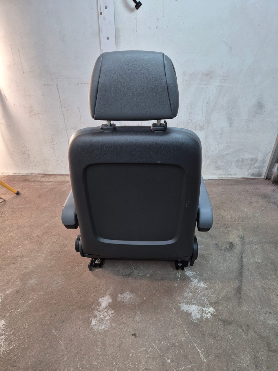 Product image 3 of 18