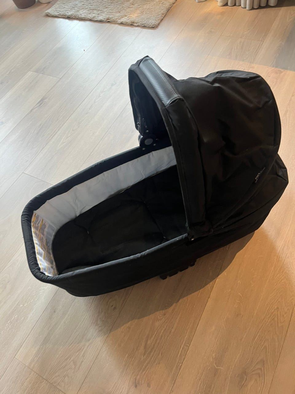 Product image 18 of 24