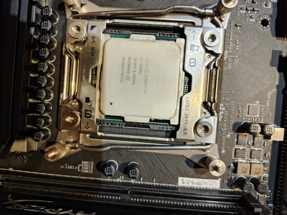 MSI X99 A SLI - i7 6800K - 24gb DDR4 - 256gb | FINN-torget