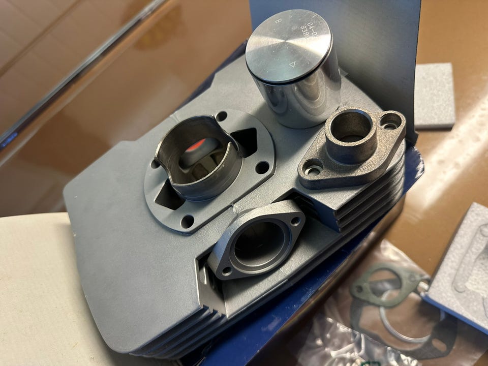 Product image 16 of 17
