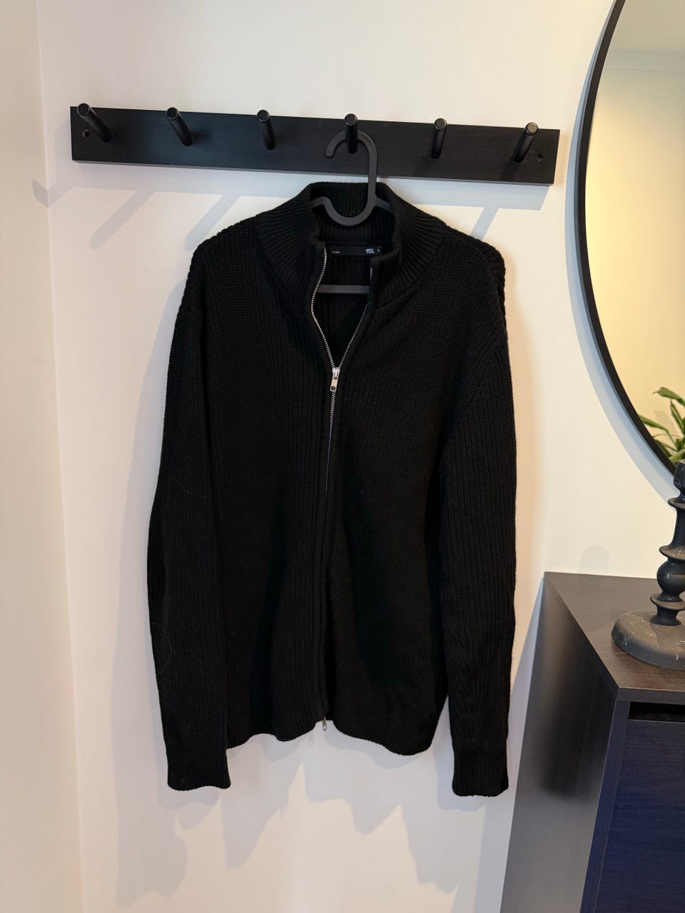 Product image 2 of 22