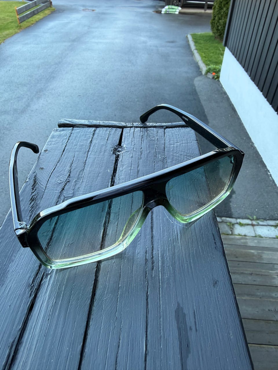 Product image 2 of 13