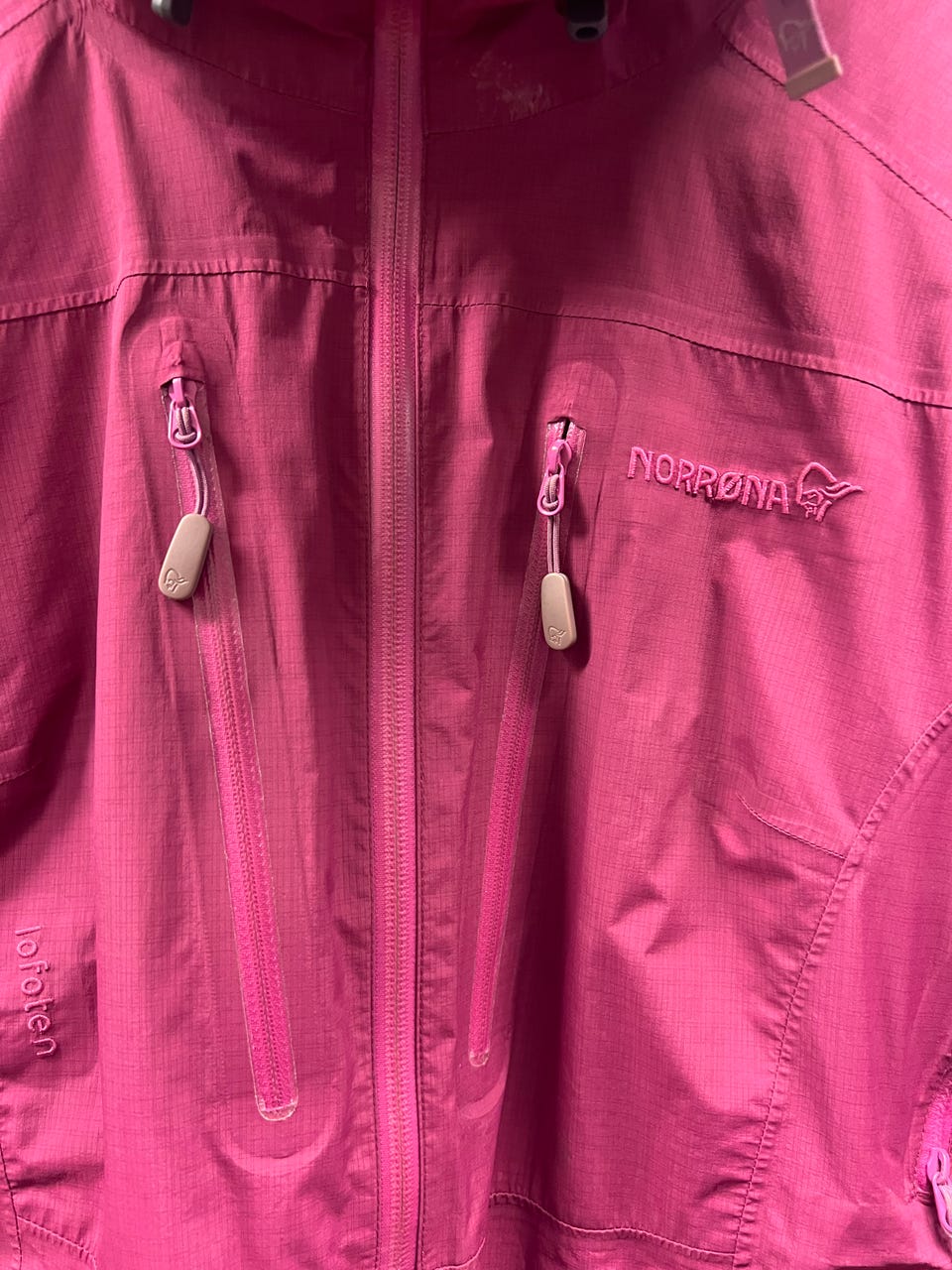 Product image 24 of 32