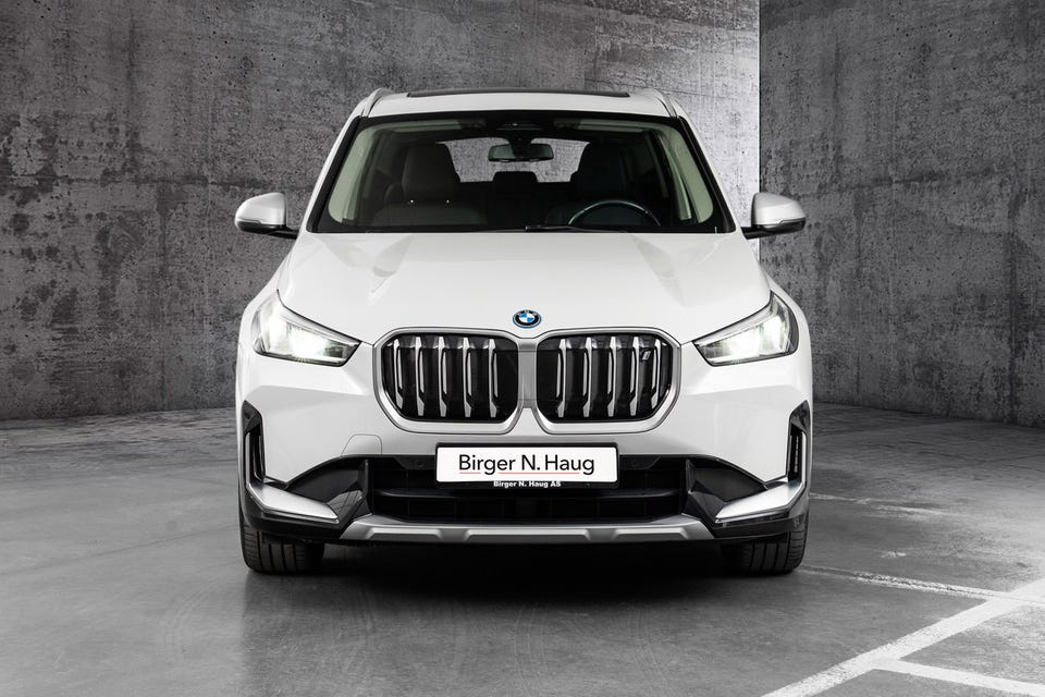 FOR ET SMYKKE FRA BMW!