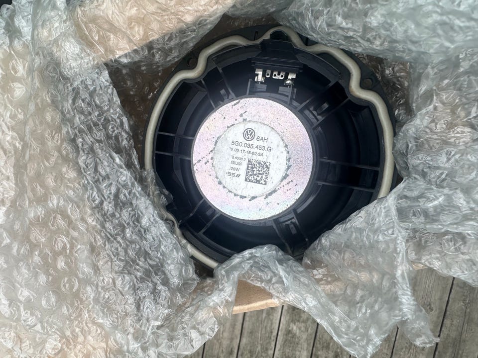 Product image 13 of 18