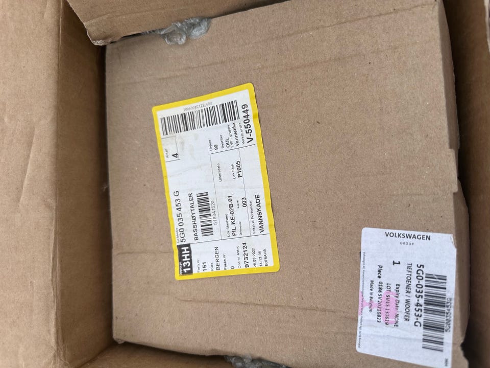 Product image 3 of 18