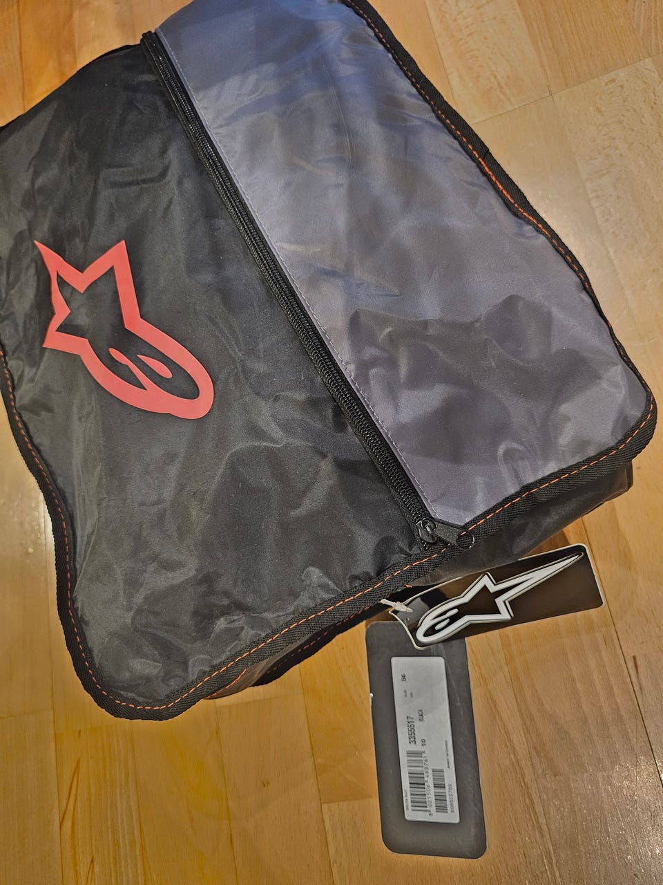 Product image 12 of 17
