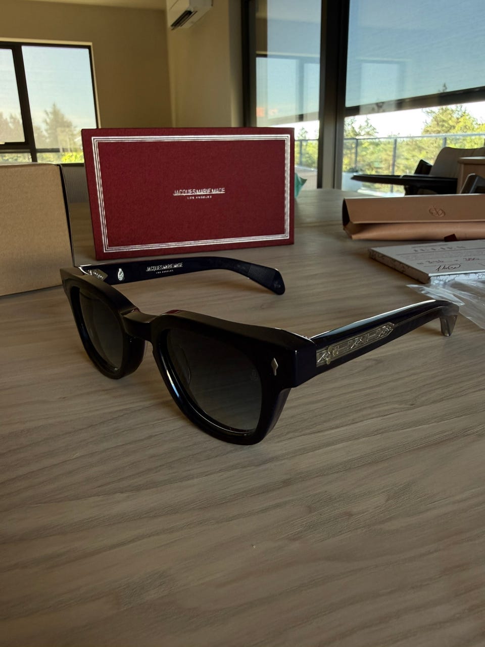 Product image 8 of 12