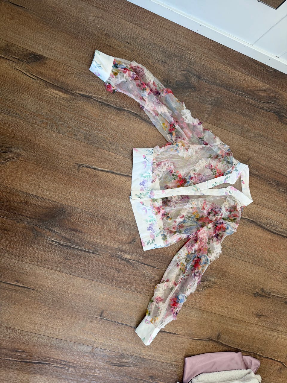 Product image 2 of 14