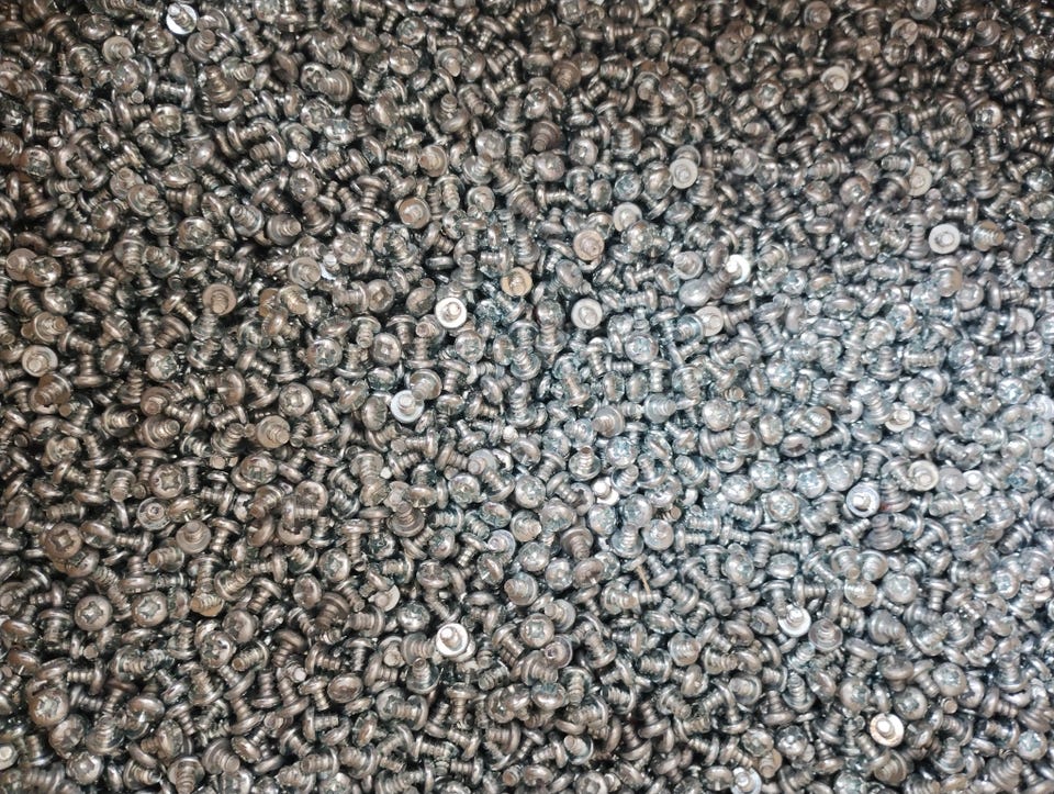 Product image 17 of 28