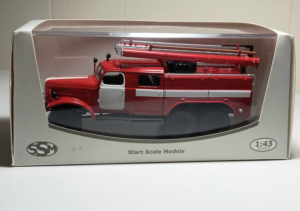 Product image 17 of 17