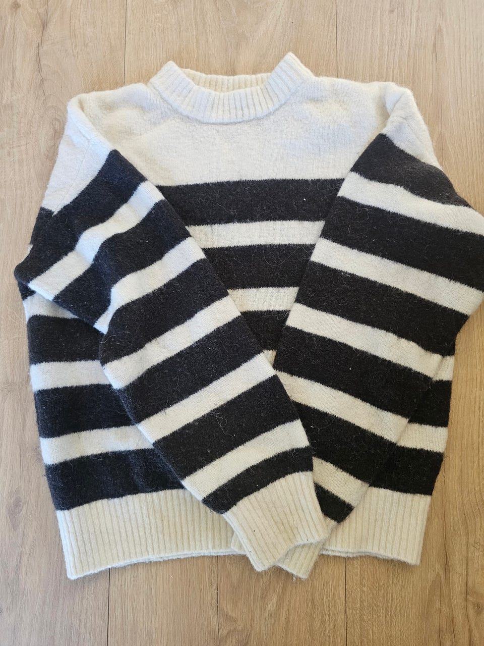 Product image 23 of 27